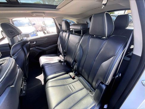 Used 2024 Acura MDX SH-AWD w/ Advance Package image 28