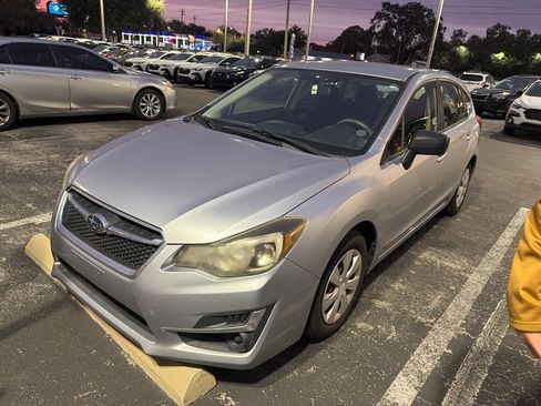 Used 2016 Subaru Impreza 2.0i image 3