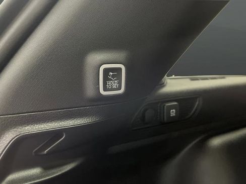 New 2025 Jeep Grand Cherokee Limited w/ Trailer Tow Package image 16