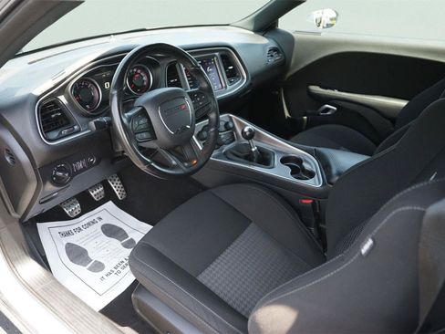 Used 2021 Dodge Challenger R/T Scat Pack RWD image 8