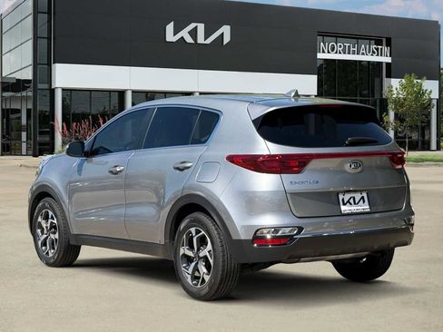 Used 2022 Kia Sportage LX image 6