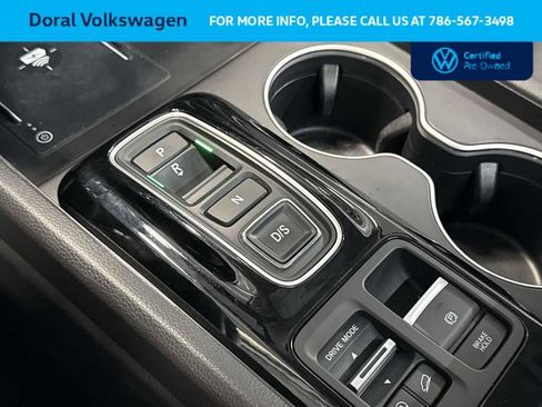 Used 2024 Honda Pilot Elite image 21