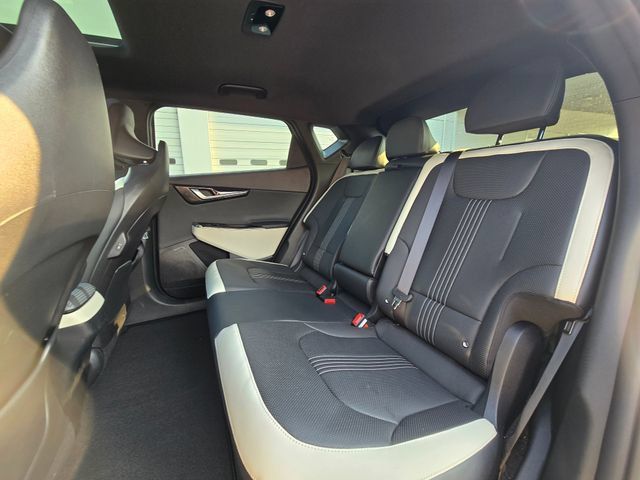 Certified 2024 Kia EV6 GT-Line AWD/4WD image 19