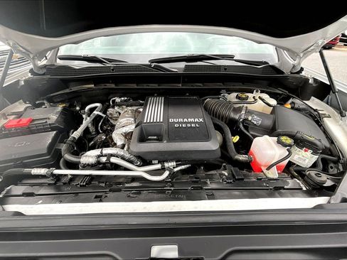 Certified 2022 GMC Sierra 1500 AT4 w/ AT4 Premium Package image 10