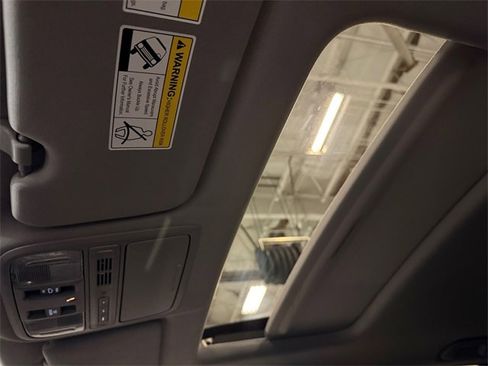 Certified 2020 Honda CR-V Touring image 16