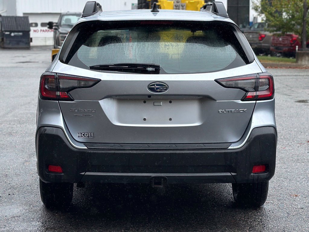 Used 2023 Subaru Outback AWD/4WD image 4