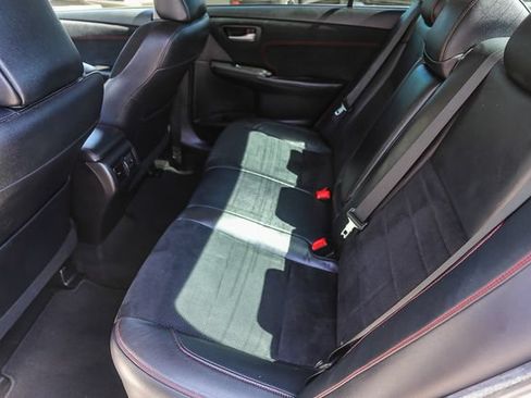 Used 2015 Toyota Camry XSE w/ Moonroof Package FWD image 22