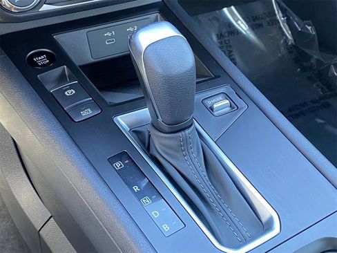 New 2026 Nissan Kicks S image 27