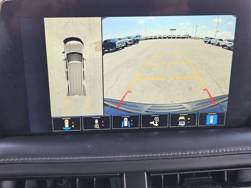 Used 2023 Chevrolet Tahoe Z71 AWD/4WD image 18