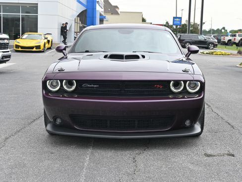 Used 2020 Dodge Challenger R/T Scat Pack w/ Shaker Package RWD image 3