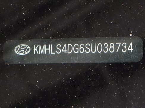 Certified 2025 Hyundai Elantra SEL FWD image 34