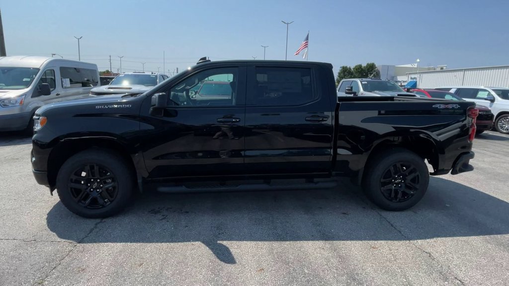 New 2026 Chevrolet Silverado 1500 RST AWD/4WD image 7
