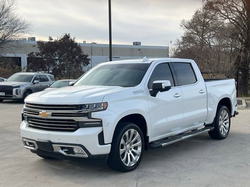 Used 2020 Chevrolet Silverado 1500 High Country w/ Technology Package image 5