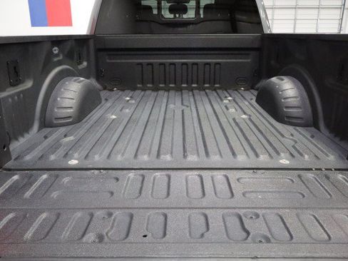 Used 2022 Ford F250 Lariat w/ Lariat Ultimate Package AWD/4WD image 27