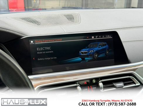 Used 2022 BMW X5 xDrive45e w/ M Sport Package AWD/4WD image 39