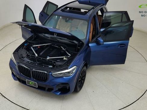 Used 2023 BMW X5 xDrive40i w/ M Sport Package AWD/4WD image 84