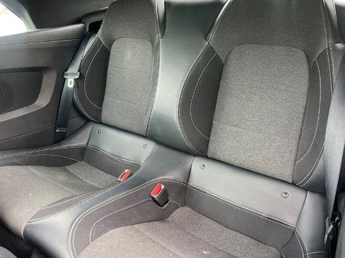 Used 2025 Ford Mustang Convertible RWD image 6