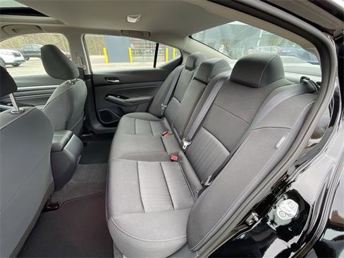 Certified 2022 Nissan Altima 2.5 SV w/ SV Premium Package image 22