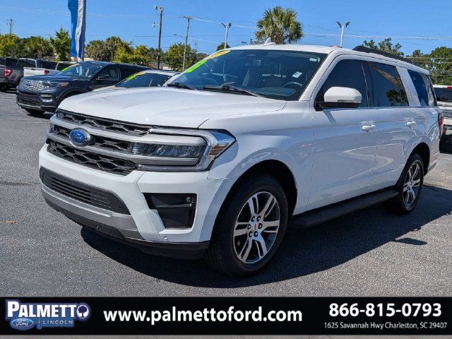 Used 2024 Ford Expedition XLT RWD image 8