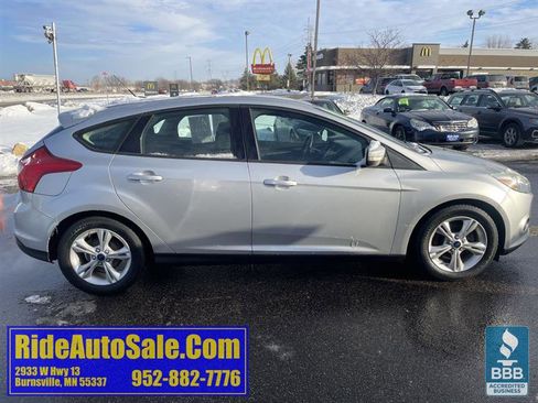 Used 2013 Ford Focus SE image 4