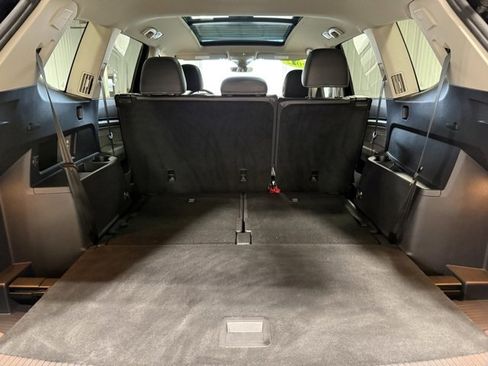 Used 2022 Volkswagen Atlas SEL image 37