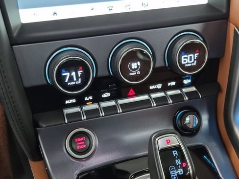 Used 2020 Jaguar F-TYPE Coupe image 25