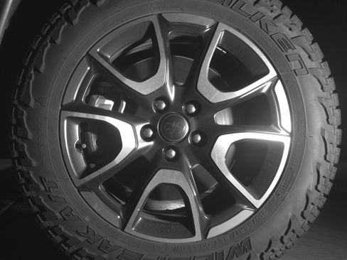 Used 2025 Jeep Compass Trailhawk image 12