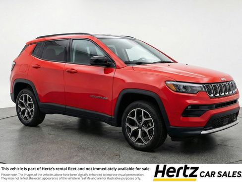 Used 2025 Jeep Compass Limited AWD/4WD image 1