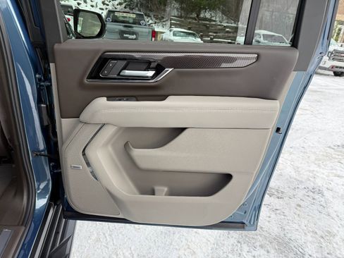 New 2026 GMC Yukon XL Elevation w/ Elevation Premium Package image 23