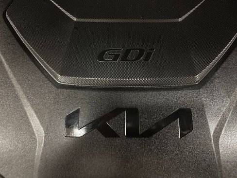 Used 2025 Kia Telluride S AWD/4WD image 47