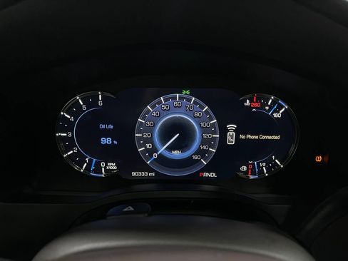 Used 2017 Cadillac Escalade ESV Luxury image 26