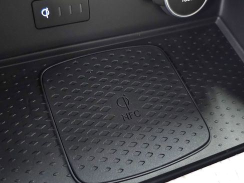 New 2026 Genesis GV80 2.5T Advanced image 29