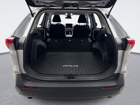 Used 2023 Toyota RAV4 LE image 20
