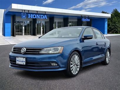 Used 2016 Volkswagen Jetta SEL w/ Lighting Package