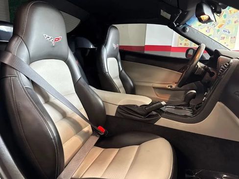 Used 2010 Chevrolet Corvette Grand Sport w/ Preferred Equipment Group RWD image 9