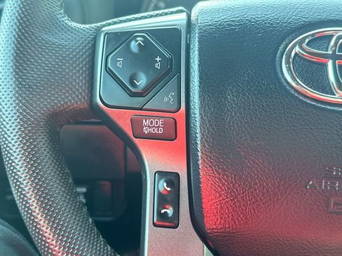 Used 2023 Toyota Tacoma TRD Sport w/ Technology Package AWD/4WD image 19
