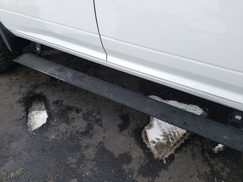 Used 2022 RAM 2500 Big Horn image 30