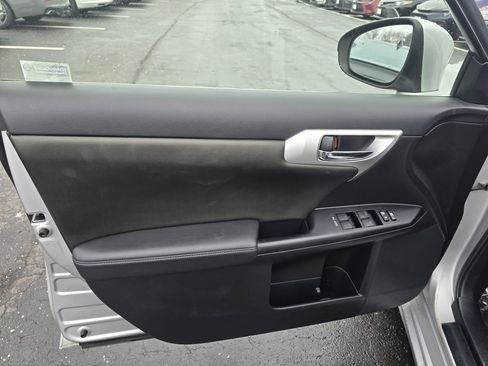 Used 2013 Lexus CT 200h 200h image 16