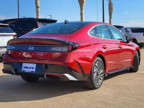 New 2026 Hyundai Sonata Limited image 4