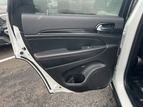 Used 2021 Jeep Grand Cherokee Trailhawk image 20