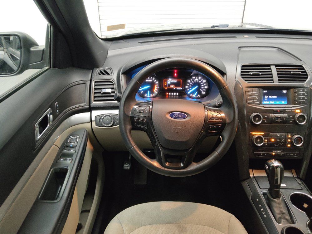 Used 2018 Ford Explorer FWD image 22
