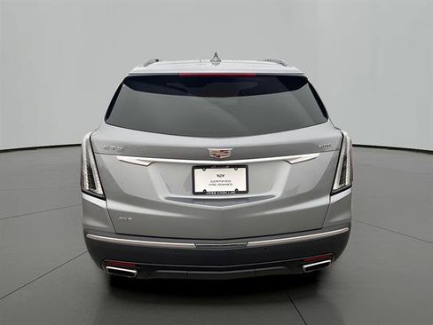 Certified 2024 Cadillac XT5 Sportv w/ Technology Package AWD/4WD image 4