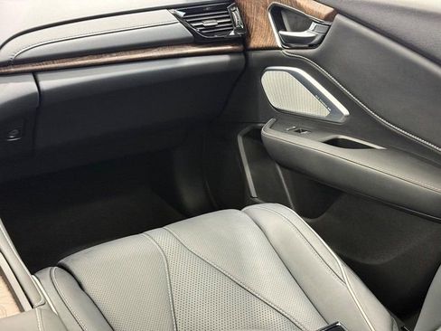 Used 2024 Acura RDX Advance Package image 12