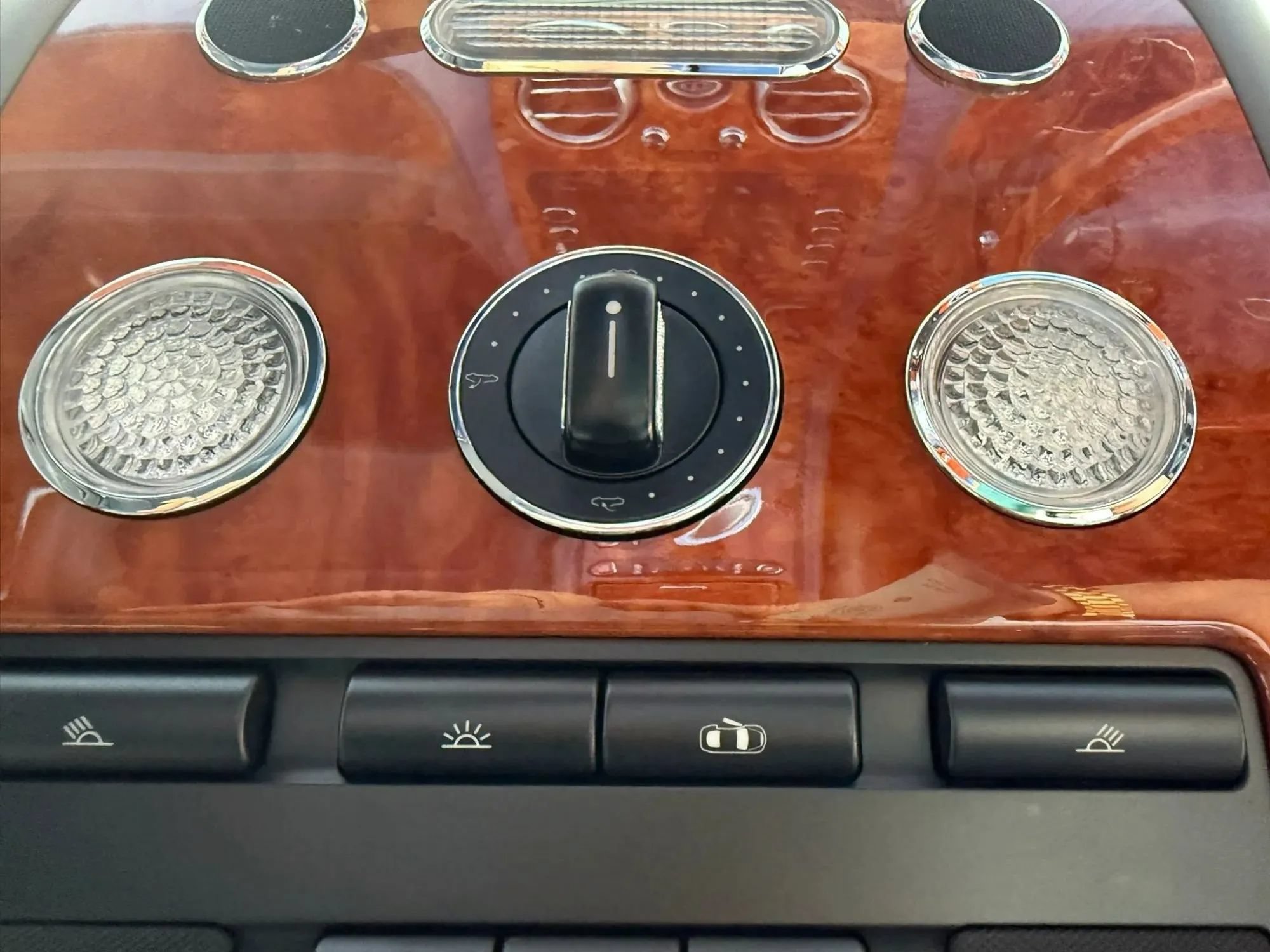Used 2006 Bentley Flying Spur Flying Spur AWD/4WD image 46