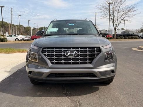 New 2026 Hyundai Venue SEL image 2