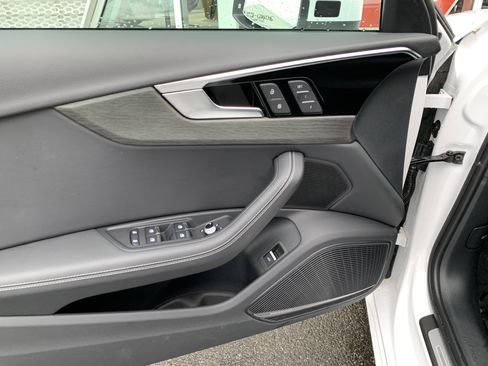 Used 2023 Audi A4 2.0T Premium Plus w/ Premium Plus Package image 9