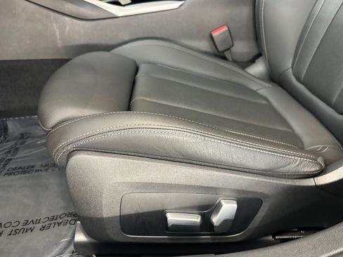 Used 2023 BMW i4 eDrive40 RWD image 14