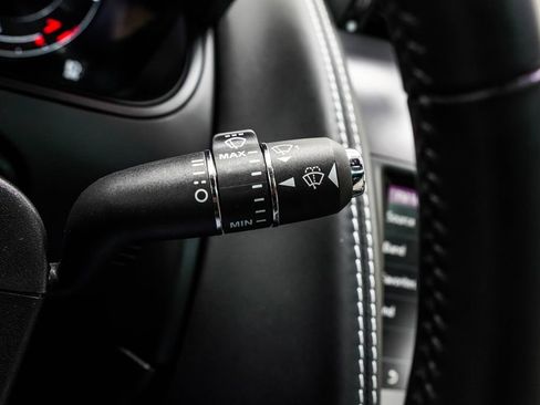 Used 2024 Jaguar F-TYPE R AWD/4WD image 36