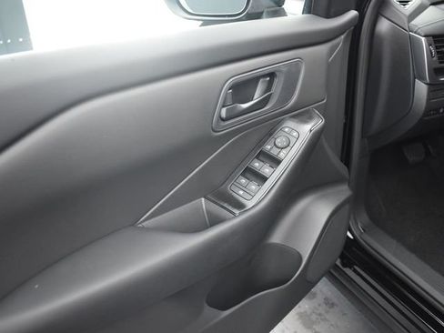 New 2025 Nissan Rogue S FWD image 11