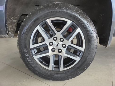 Used 2019 Chevrolet Silverado 1500 LT Trail Boss AWD/4WD image 13